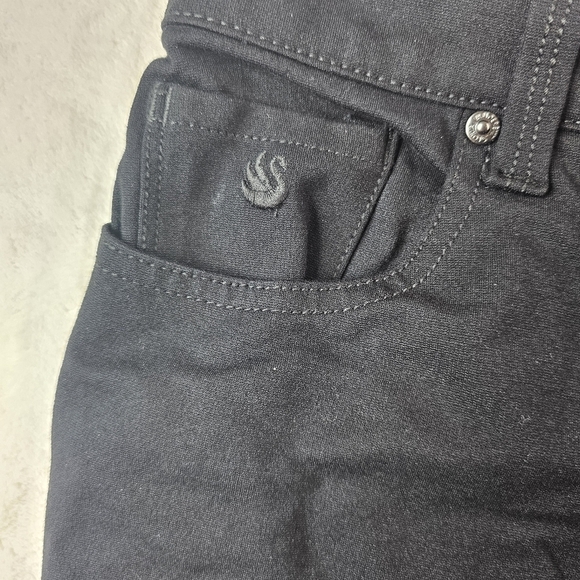 Gloria Vanderbilt Amanda Jeans 10 Short Women’s Slimming Effect - Picture 11 of 13